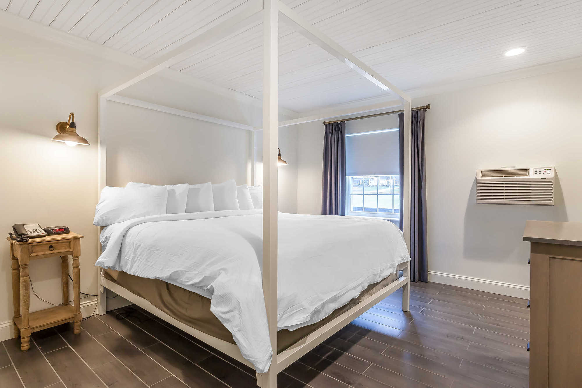 The Aurora Inn Hotel And Event Center Room photo